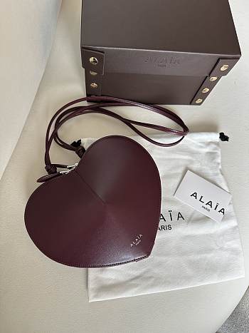 Alaia Le Coeur Bag In Calfskin Burgundy - 21x17x5cm