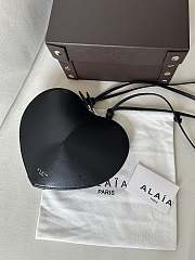 Alaia Le Coeur Bag In Calfskin Black - 21x17x5cm - 1