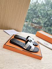 Hermes Oran Sandal Lamskin Silver - 6