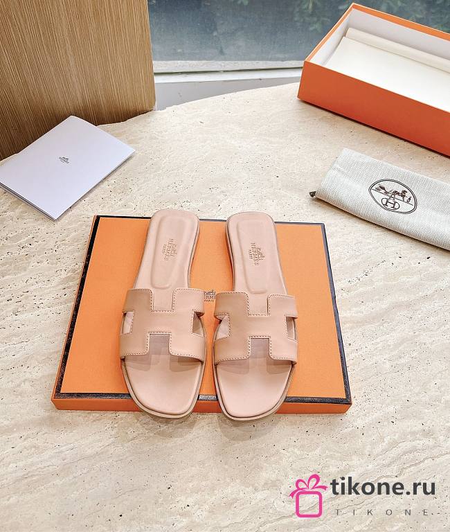 Hermes Oran Sandal Lamskin Pink - 1