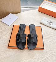 Hermes Oran Sandal Lamskin Black 16973 - 1