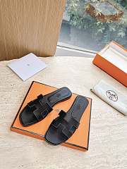 Hermes Oran Sandal Lamskin Black 16973 - 5