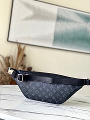 LV Discovery Bumbag PM Monogram Eclipse M46035 - 44x15x9cm - 2