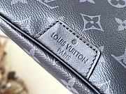 LV Discovery Bumbag PM Monogram Eclipse M46035 - 44x15x9cm - 5