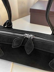 Alaia Le Teckel Medium Bag In Nubuk Calfskin Black - 33x11x10cm - 4