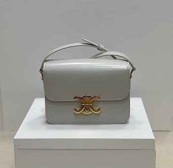 Celine Teen Triomphe Bag In Shiny Calfskin Teen White - 18.5x13.5x7cm