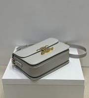 Celine Teen Triomphe Bag In Shiny Calfskin Teen White - 18.5x13.5x7cm - 5