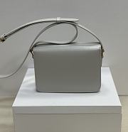 Celine Teen Triomphe Bag In Shiny Calfskin Teen White - 18.5x13.5x7cm - 2