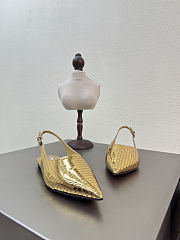 Alaia Art Deco Flat Slingbacks in Mirror Calfskin Gold - 5