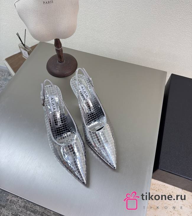 Alaia Art Deco Slingbacks in Mirror Calfskin Silver 90mm - 1