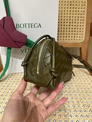 Bottega Veneta Intrecciato Concert Pouch Khaki - 18.5x11.5x8.5cm - 2