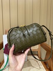 Bottega Veneta Intrecciato Concert Pouch Khaki - 18.5x11.5x8.5cm - 6