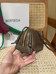 Bottega Veneta Intrecciato Concert Pouch Pinecone - 18.5x11.5x8.5cm - 6