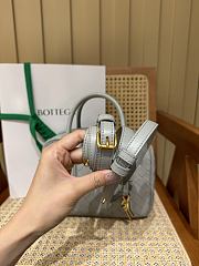 Bottega Veneta Small Getaway Gray - 23.5x17.5x9cm - 6