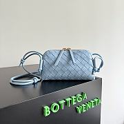 Bottega Veneta Intrecciato Concert Pouch Blue - 18.5x11.5x8.5cm - 1