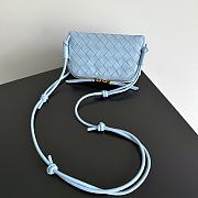 Bottega Veneta Intrecciato Concert Pouch Blue - 18.5x11.5x8.5cm - 2