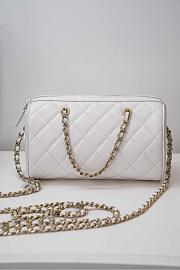 Chanel Clutch With Chain Grained Calfskin Gold Tone Metal White - 18.5x11.5x11cm - 4