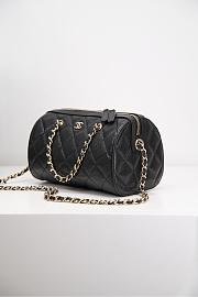 Chanel Clutch With Chain Grained Calfskin Gold Tone Metal Black - 18.5x11.5x11cm - 6