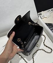 Chanel Mini Flap Bag Lambskin Black White - 19.5x13.5x7cm - 2