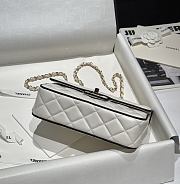 Chanel Flap Bag Lambskin White Black - 23.5x16.5x6.5cm - 3