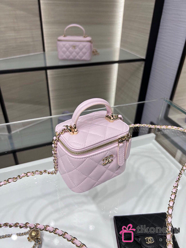 Chanel Classic Top Handle Vanity Case with Chain Quilted Lambskin Mini Light Pink - 11x8.5x7cm - 1