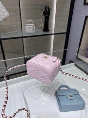 Chanel Classic Top Handle Vanity Case with Chain Quilted Lambskin Mini Light Pink - 11x8.5x7cm - 4