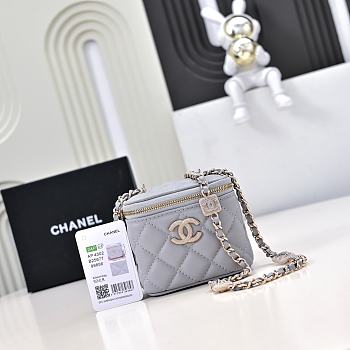 Chanel Small Vanity With Chain Lambskin Diamante Gold Metal Gray - 11x8.5x7cm