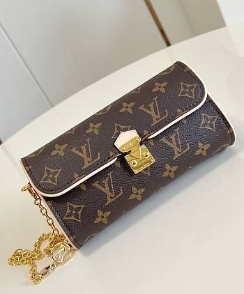 LV Pochette Camille Monogram Canvas M13566 - 20.5x11x6cm