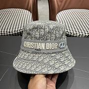 Dior Oblique Small Brim Bucket Hat White and Gray Embroidery - 1