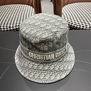 Dior Oblique Small Brim Bucket Hat White and Gray Embroidery - 4