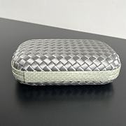 BV Pochette Knot Clutch Silk Silver - 20x12x5.5cm - 6