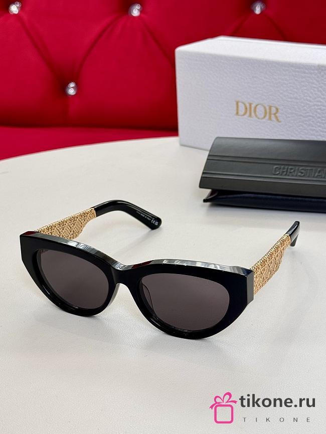 DioResille B1I Cat-Eye Sunglasses Black  - 1