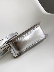 Blvgari Serpentine Tote Calf Leather Silver - 13x17.5x5.5cm - 2