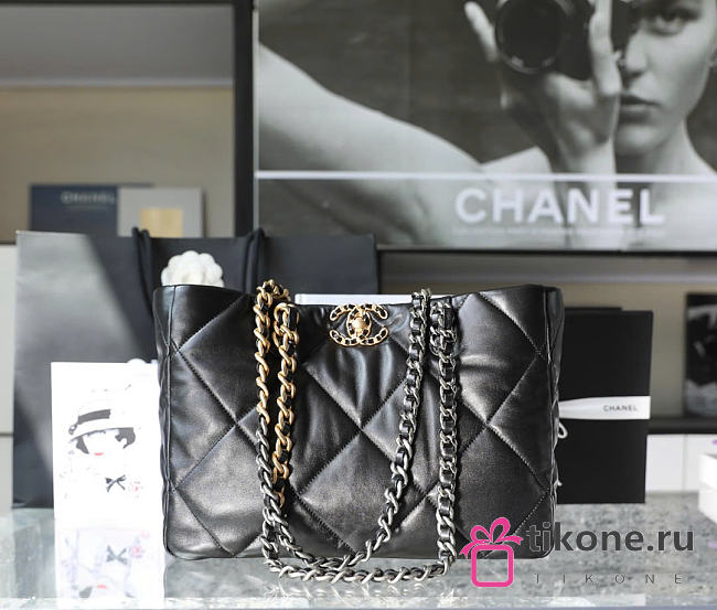 Chanel 19 Shopping Bag Black - 21x41x10.5cm - 1