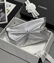 Chanel Clutch with Chain Metallic Lambskin Imitation Pearl & Gold-Tone Metal Silver - 14x24x5cm - 4