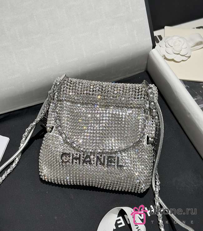Chanel 22 Mini Evening Diamond Hobo Bag - 15x17x4cm - 1