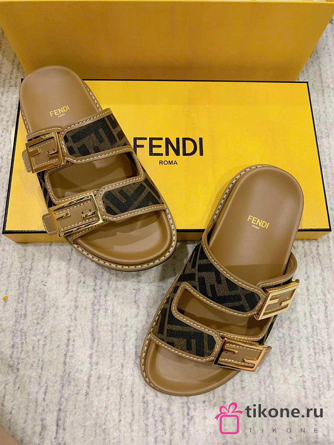 Fendi Feel Brown FF Fabric Slides Brown - 1