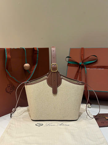 Loro Piana Bobbin Bucket Bag Cotton Linen Natural/Caramel Sugar - 21x16x13cm