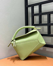 Loewe Small Puzzle Bag in Calfskin Light Pear - 24x16.5x10.5cm - 5