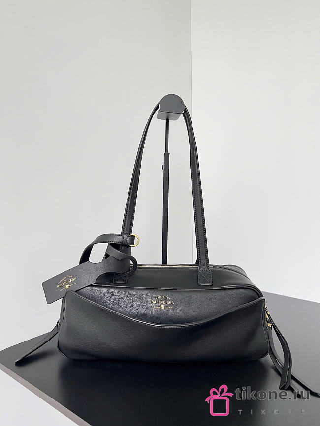 Balenciaga Carrie Bowling Bag Small in Black Calfskin - 30.9x11.9x11.9cm - 1