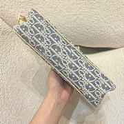 30 Montaigne Wanderlust Mini Bag Blue Dior Oblique Chambray with Raffia Effect and Light Biscuit Smooth Calfskin - 26x12x7cm - 4