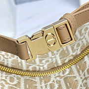 Medium DiorTravel Nomad Pouch Natural Dior Oblique Jacquard - 22x13x9.5cm - 6