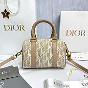 Dior Groove 20 Bag Natural Dior Oblique Jacquard - 20.5x13.5x12cm - 3