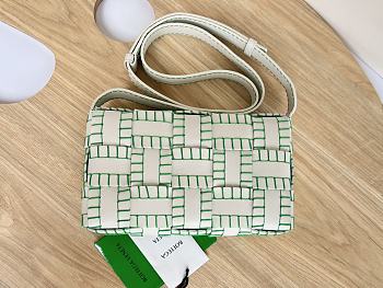 Bottega Veneta Intrecciato Cassette Crossbody Bag White Green - 23x15x6cm