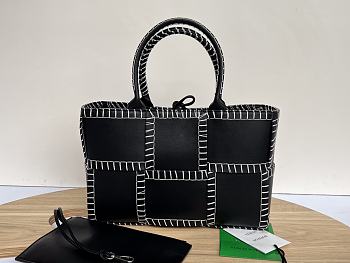 Bottega Veneta Small Intrecciato Topstitch Leather Tote In Black - 30x20x11.5cm