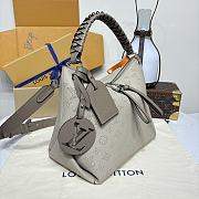 LV Beaubourg Hobo MM Mahina Gray - 32x17x26cm - 4
