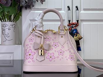 LVxTM Alma BB Epi Leather M13104 - 23.5x17.5x11.5cm