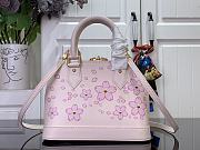 LVxTM Alma BB Epi Leather M13104 - 23.5x17.5x11.5cm - 3