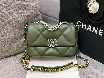 Chanel 19 Handbag Shiny Lambskin Khaki - 16x26x9cm