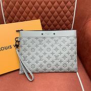 LV Pochette To Go Monogram Shadow Gray M14914 - 30x21.5x1cm - 1